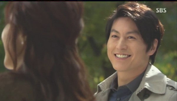 E.L.37.End2.jpgs.jpg (53.89 KiB) Megtekintve 29998 alkalommal Imádom, amikor mosolyog!